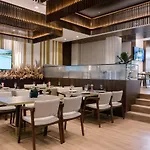 Triss 酒店 地拉那