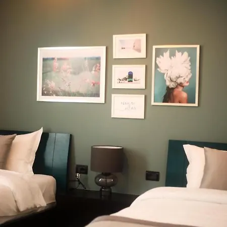 Triss Hotel Tirana