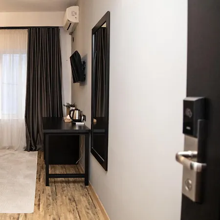 Triss Hotel